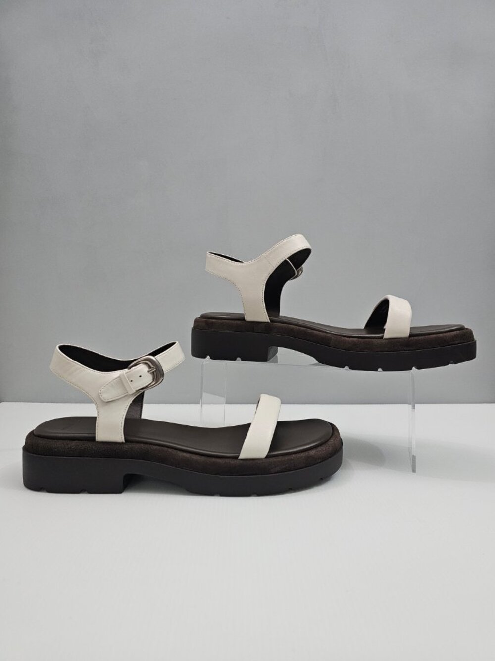 Vince Heloise Platform Sandal Womens 11 White Brown Leather Ankle Strap Lug Sole - Picture 3 of 14